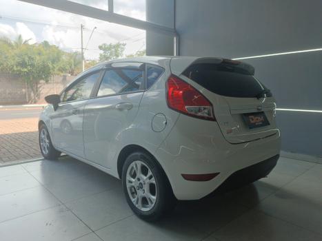 FORD Fiesta Hatch 1.6 16V 4P SE FLEX, Foto 4