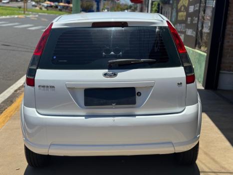 FORD Fiesta Hatch 1.6 CLASS, Foto 4