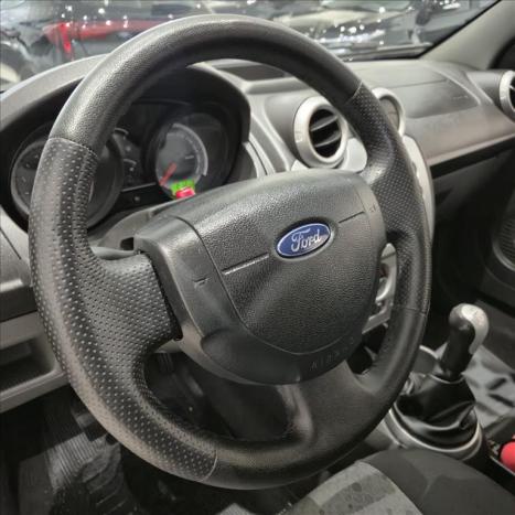 FORD Fiesta Hatch 1.6 4P FLEX, Foto 7