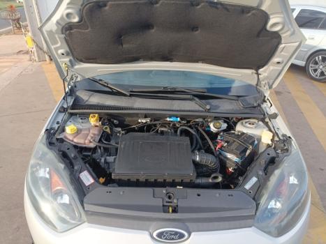 FORD Fiesta Hatch 1.0 4P FLEX, Foto 3