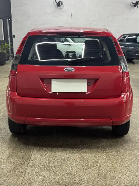 FORD Fiesta Hatch 1.6, Foto 7