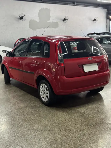 FORD Fiesta Hatch 1.6, Foto 9