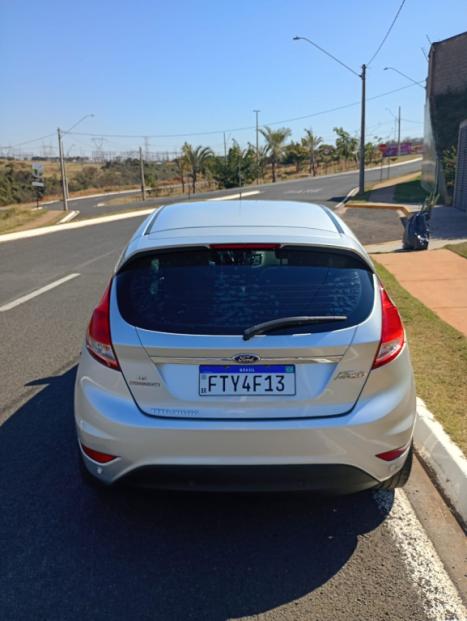 FORD Fiesta Hatch 1.6 16V 4P FLEX TITANIUM POWERSHIFT AUTOMTICO, Foto 2