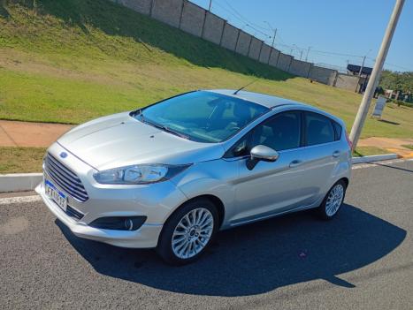 FORD Fiesta Hatch 1.6 16V 4P FLEX TITANIUM POWERSHIFT AUTOMTICO, Foto 3