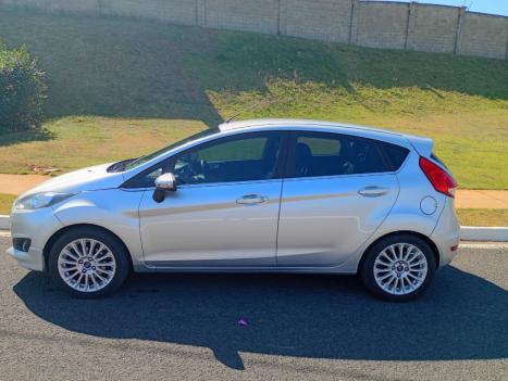 FORD Fiesta Hatch 1.6 16V 4P FLEX TITANIUM POWERSHIFT AUTOMTICO, Foto 6