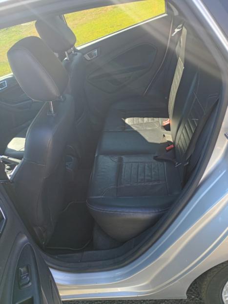 FORD Fiesta Hatch 1.6 16V 4P FLEX TITANIUM POWERSHIFT AUTOMTICO, Foto 7