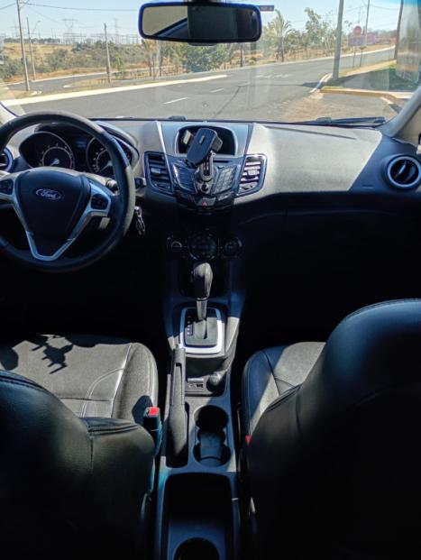 FORD Fiesta Hatch 1.6 16V 4P FLEX TITANIUM POWERSHIFT AUTOMTICO, Foto 8