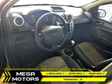 FORD Fiesta Hatch 1.6 4P FLEX, Foto 3
