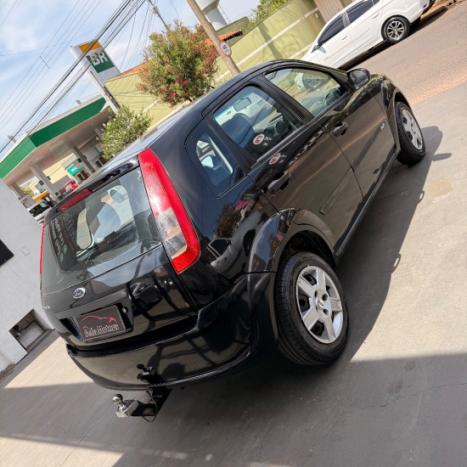 FORD Fiesta Hatch 1.0 4P, Foto 4