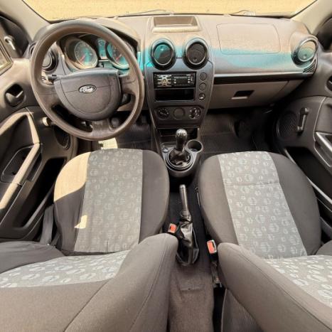 FORD Fiesta Hatch 1.0 4P, Foto 6