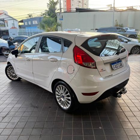 FORD Fiesta Hatch 1.6 16V 4P FLEX TITANIUM POWERSHIFT AUTOMTICO, Foto 6
