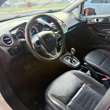 FORD Fiesta Hatch 1.6 16V 4P FLEX TITANIUM POWERSHIFT AUTOMTICO, Foto 9