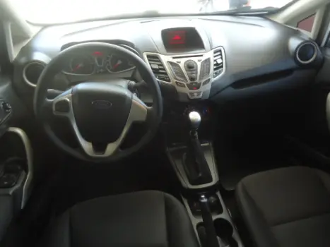 FORD Fiesta Hatch 1.6 16V 4P SE FLEX, Foto 4