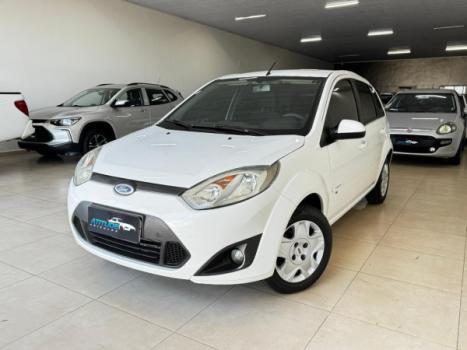 FORD Fiesta Hatch 1.6, Foto 4