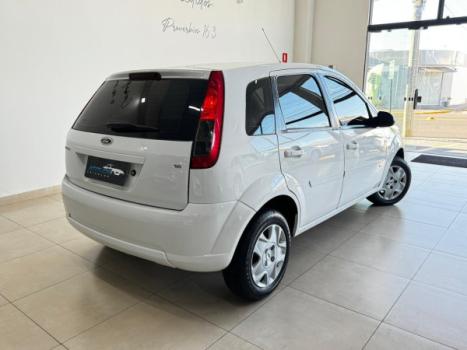 FORD Fiesta Hatch 1.6, Foto 8