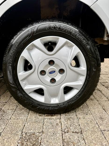 FORD Fiesta Hatch 1.6 CLASS, Foto 12