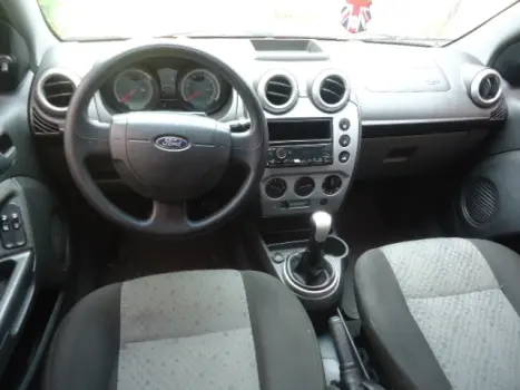 FORD Fiesta Hatch 1.0 4P SE FLEX, Foto 4