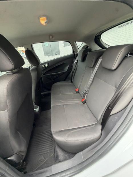 FORD Fiesta Hatch 1.6 16V 4P SE FLEX, Foto 9