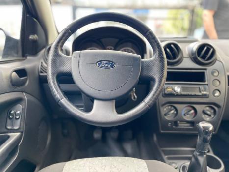 FORD Fiesta Hatch 1.6 4P ROCAM FLEX, Foto 8