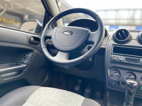 FORD Fiesta Hatch 1.6 4P ROCAM FLEX, Foto 9