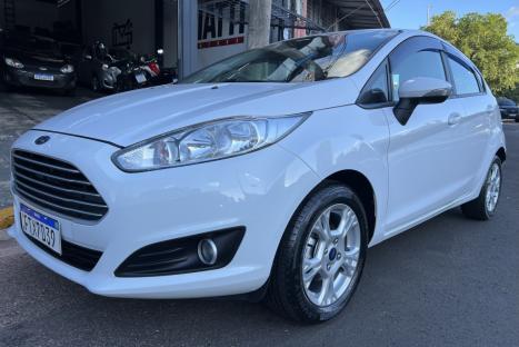 FORD Fiesta Hatch 1.6 16V 4P FLEX SE POWERSHIFT AUTOM�TICO, Foto 2