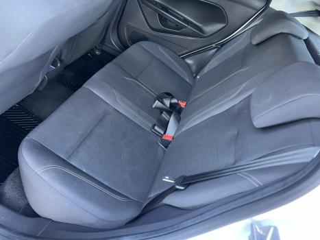 FORD Fiesta Hatch 1.6 16V 4P FLEX SE POWERSHIFT AUTOM�TICO, Foto 8
