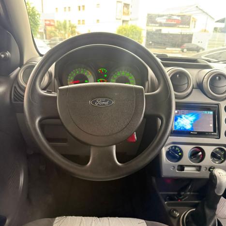 FORD Fiesta Hatch 1.0 4P FLEX, Foto 14