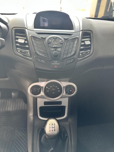 FORD Fiesta Hatch 1.6 16V 4P SE FLEX, Foto 4