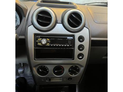 FORD Fiesta Hatch 1.6, Foto 10