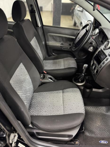 FORD Fiesta Hatch 1.6 4P CLASS FLEX, Foto 2
