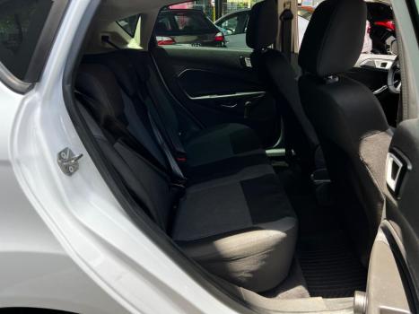 FORD Fiesta Hatch 1.6 4P SE PLUS FLEX, Foto 9