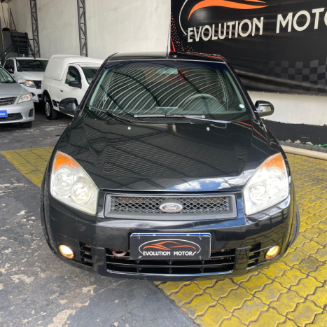 FORD Fiesta Hatch 1.6 4P CLASS FLEX, Foto 2