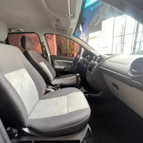 FORD Fiesta Hatch 1.6 4P CLASS FLEX, Foto 13