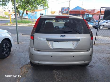 FORD Fiesta Hatch 1.6 4P, Foto 6