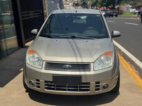 FORD Fiesta Hatch 1.0 4P FLEX, Foto 2