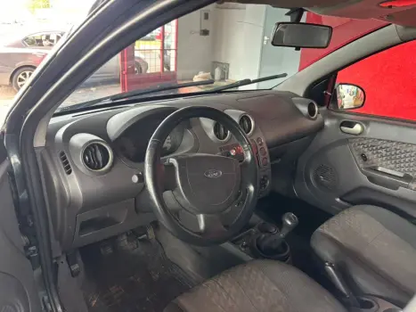 FORD Fiesta Hatch 1.0, Foto 5