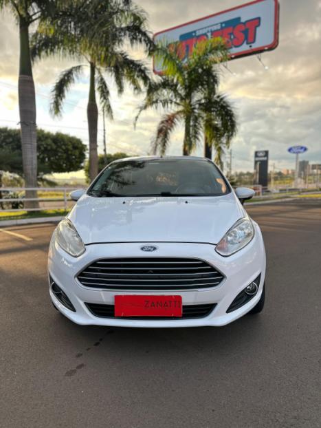 FORD Fiesta Hatch 1.6 16V 4P FLEX SE POWERSHIFT AUTOM�TICO, Foto 2