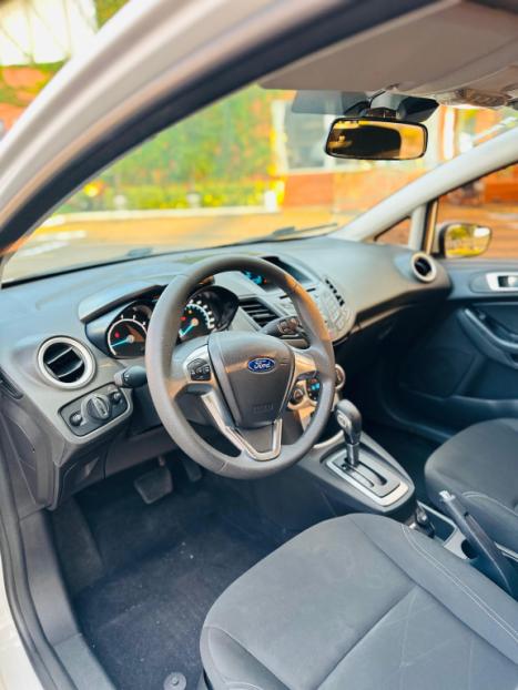 FORD Fiesta Hatch 1.6 16V 4P FLEX SE POWERSHIFT AUTOM�TICO, Foto 9