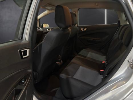 FORD Fiesta Hatch 1.6 4P SE PLUS FLEX AUTOM�TICO, Foto 10