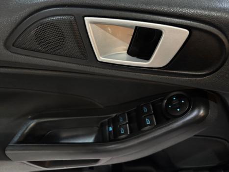 FORD Fiesta Hatch 1.6 4P SE PLUS FLEX AUTOM�TICO, Foto 13