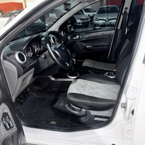 FORD Fiesta Hatch 1.0 CLASS, Foto 9