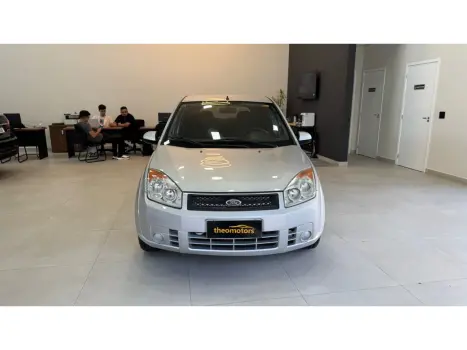 FORD Fiesta Hatch 1.0, Foto 4