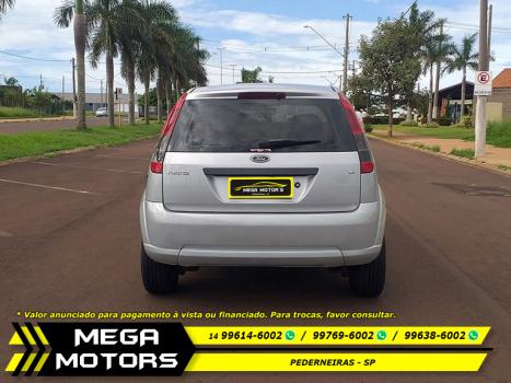 FORD Fiesta Hatch 1.6 4P FLEX, Foto 6