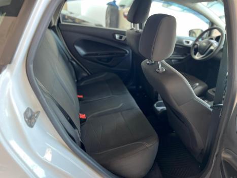 FORD Fiesta Hatch 1.6 4P, Foto 7