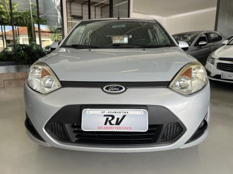 FORD Fiesta Hatch 1.0 4P, Foto 2