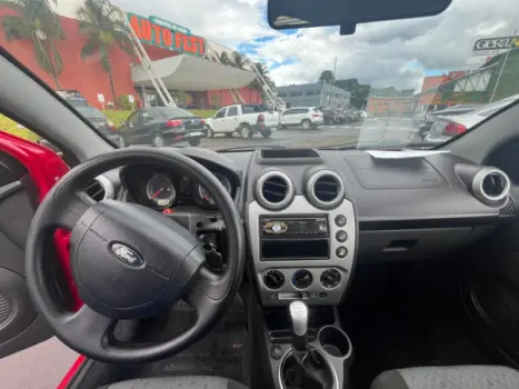 FORD Fiesta Hatch 1.6, Foto 8