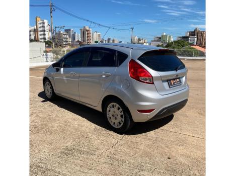 FORD Fiesta Hatch 1.6 4P, Foto 6