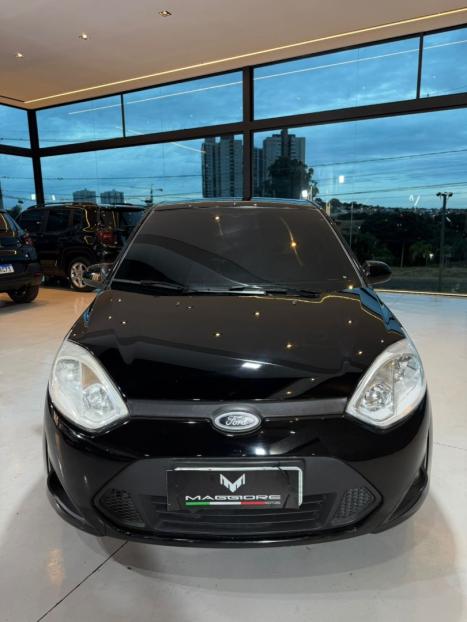 FORD Fiesta Hatch 1.6, Foto 3