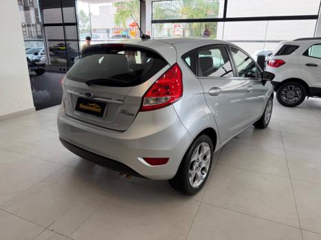 FORD Fiesta Hatch 1.6, Foto 5