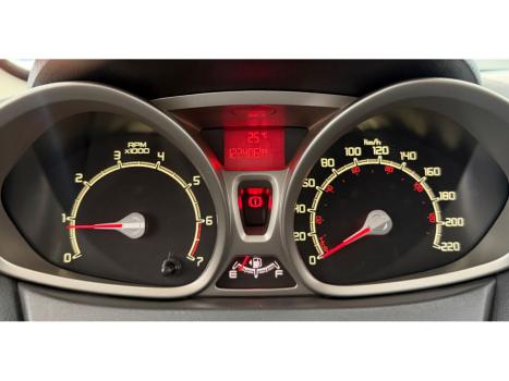 FORD Fiesta Hatch 1.6, Foto 12